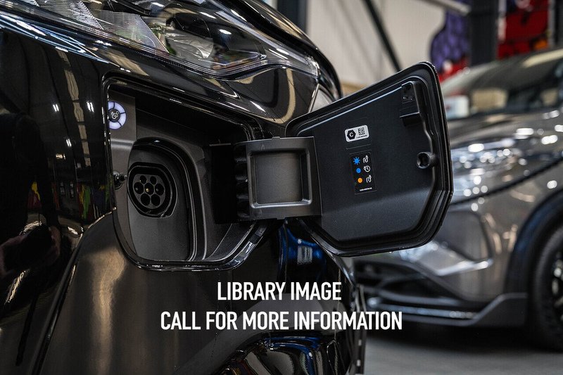 Ford Transit Custom 2.5 320 PHEV 232ps Auto Double Cab L1 - N5582