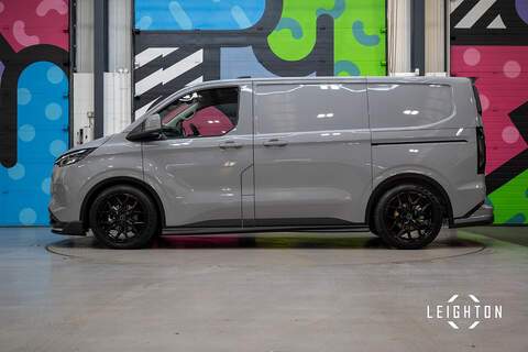 Ford Transit Custom 2.5 320 PHEV 232ps Auto Panel Van L1 - N5593