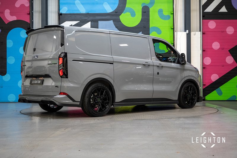 Ford Transit Custom 2.5 320 PHEV 232ps Auto Panel Van L1 - N5593