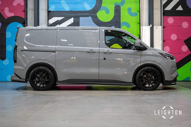 Ford Transit Custom 2.5 320 PHEV 232ps Auto Panel Van L1 - N5593