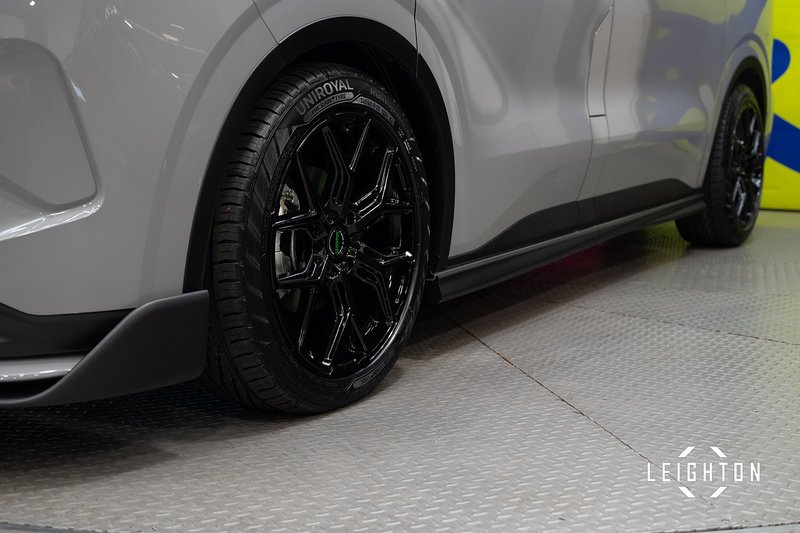 Ford Transit Custom 2.5 320 PHEV 232ps Auto Panel Van L1 - N5593