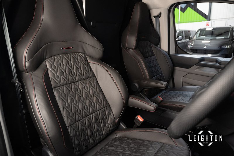 Ford Transit Custom 2.5 320 PHEV 232ps Auto Panel Van L1 - N5593