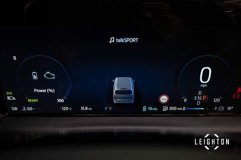 Ford Transit Custom 2.5 320 PHEV 232ps Auto Panel Van L1 - N5593