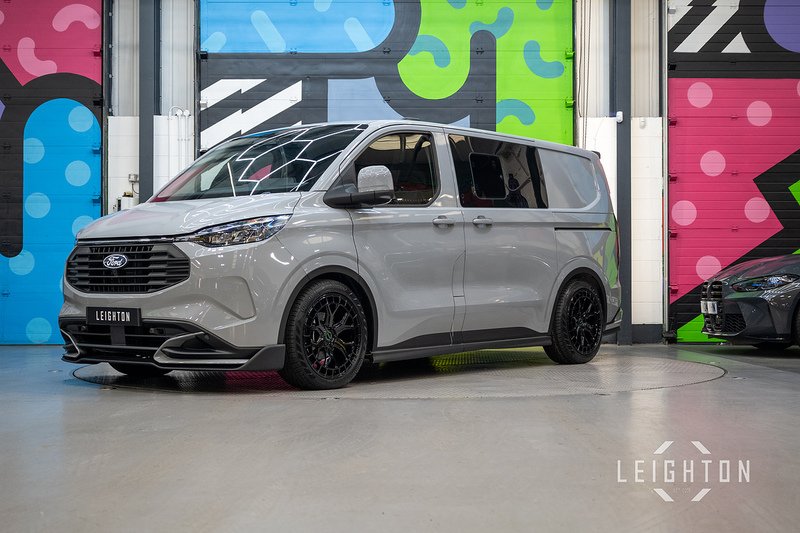 Ford Transit Custom 2.5 320 PHEV 232ps Auto Double Cab L1 - N5601