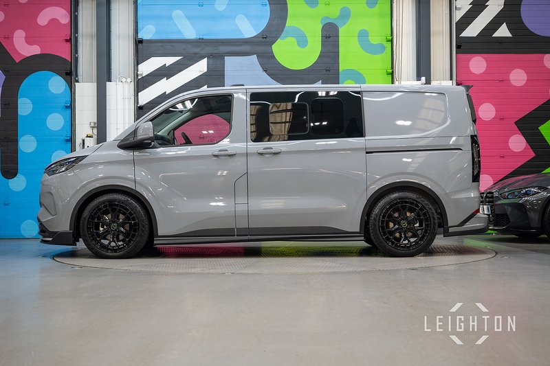 Ford Transit Custom 2.5 320 PHEV 232ps Auto Double Cab L1 - N5601