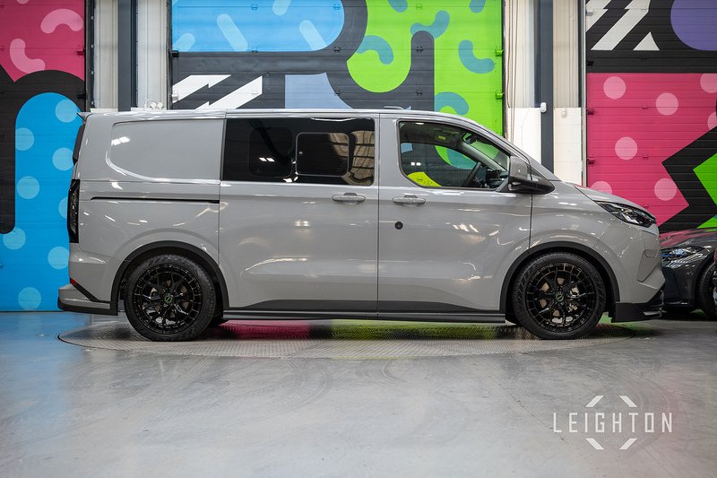 Ford Transit Custom 2.5 320 PHEV 232ps Auto Double Cab L1 - N5601