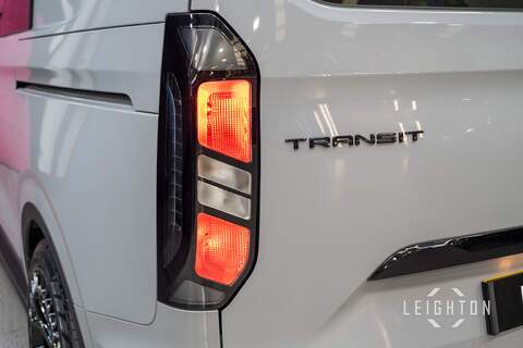 Ford Transit Custom 2.5 320 PHEV 232ps Auto Double Cab L1 - N5601