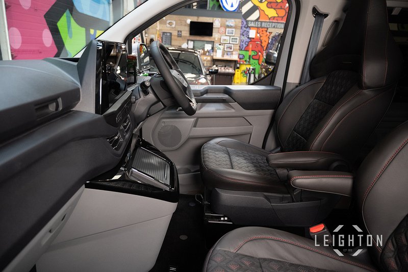 Ford Transit Custom 2.5 320 PHEV 232ps Auto Double Cab L1 - N5601