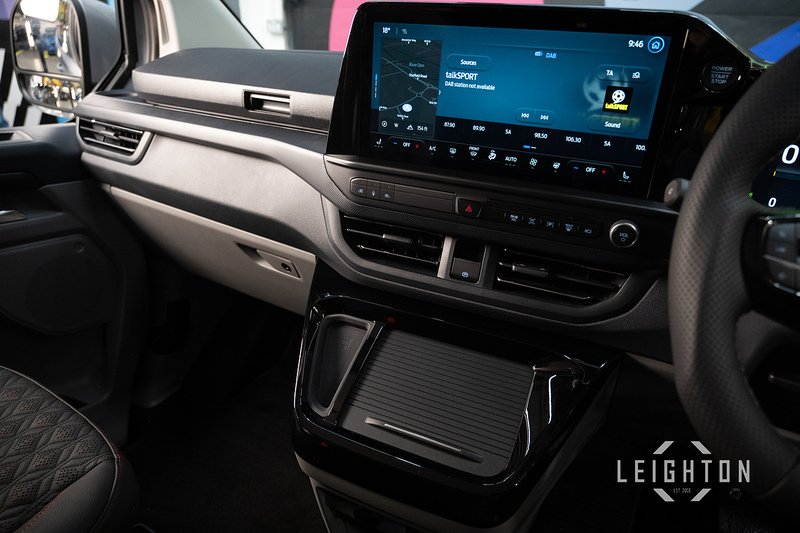 Ford Transit Custom 2.5 320 PHEV 232ps Auto Double Cab L1 - N5601