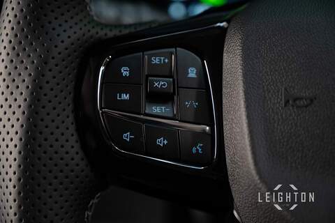 Ford Transit Custom 2.5 320 PHEV 232ps Auto Double Cab L1 - N5601