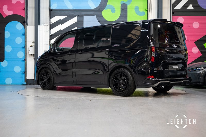 Ford Transit Custom 2.5 320 PHEV 232ps Auto Double Cab L1 - N5603