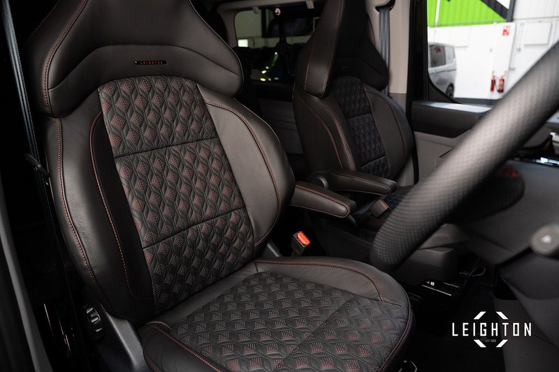 Ford Transit Custom 2.5 320 PHEV 232ps Auto Double Cab L1 - N5603