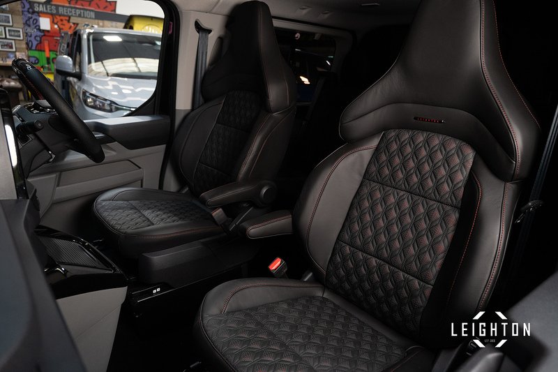 Ford Transit Custom 2.5 320 PHEV 232ps Auto Double Cab L1 - N5603