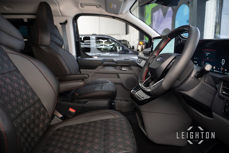 Ford Transit Custom 2.5 320 PHEV 232ps Auto Double Cab L1 - N5604