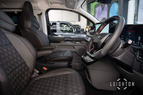 Ford Transit Custom 2.5 320 PHEV 232ps Auto Double Cab L1 - N5604