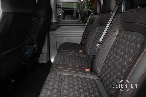 Ford Transit Custom 2.5 320 PHEV 232ps Auto Double Cab L1 - N5604
