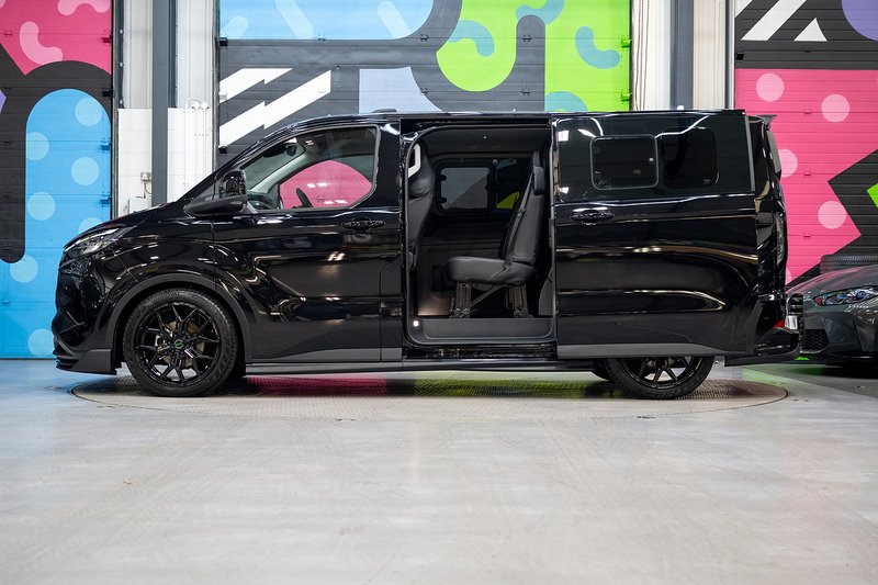 Ford Transit Custom 2.5 320 PHEV 232ps Auto Double Cab L1 - N5610