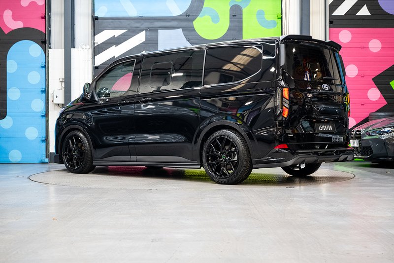 Ford Transit Custom 2.5 320 PHEV 232ps Auto Double Cab L1 - N5610