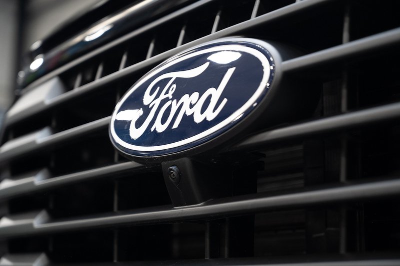 Ford Transit Custom 2.5 320 PHEV 232ps Auto Double Cab L1 - N5610