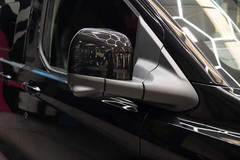 Ford Transit Custom 2.5 320 PHEV 232ps Auto Double Cab L1 - N5610