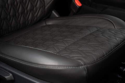 Ford Transit Custom 2.5 320 PHEV 232ps Auto Double Cab L1 - N5610