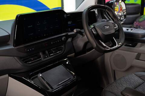 Ford Transit Custom 2.5 320 PHEV 232ps Auto Double Cab L1 - N5610