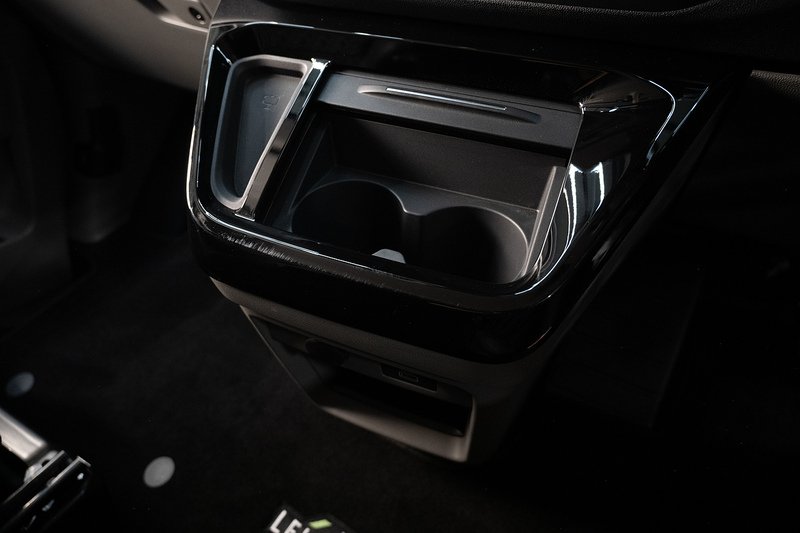 Ford Transit Custom 2.5 320 PHEV 232ps Auto Double Cab L1 - N5610