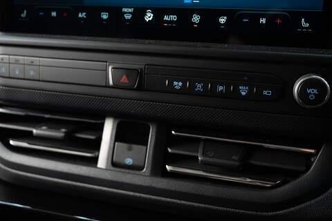 Ford Transit Custom 2.5 320 PHEV 232ps Auto Double Cab L1 - N5610