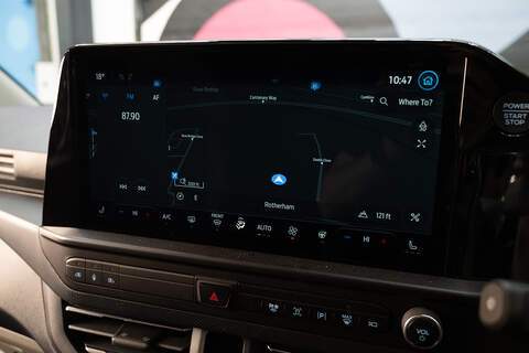 Ford Transit Custom 2.5 320 PHEV 232ps Auto Double Cab L1 - N5610