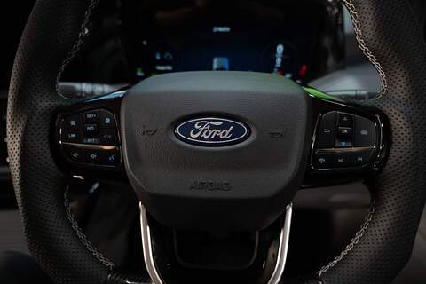 Ford Transit Custom 2.5 320 PHEV 232ps Auto Double Cab L1 - N5610