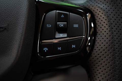 Ford Transit Custom 2.5 320 PHEV 232ps Auto Double Cab L1 - N5610