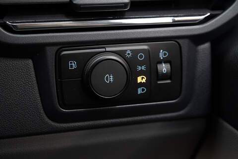 Ford Transit Custom 2.5 320 PHEV 232ps Auto Double Cab L1 - N5610