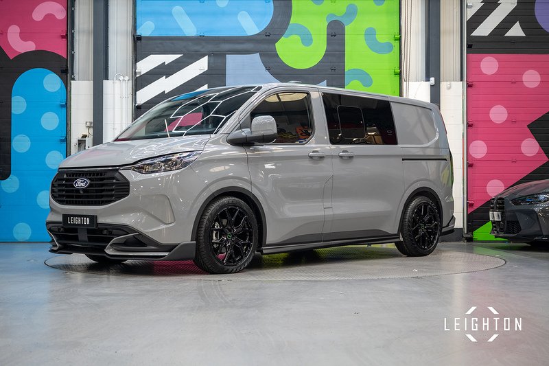 Ford Transit Custom 2.5 320 PHEV 232ps Auto Double Cab L1 - N5611