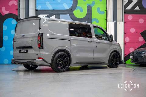 Ford Transit Custom 2.5 320 PHEV 232ps Auto Double Cab L1 - N5611
