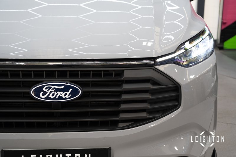 Ford Transit Custom 2.5 320 PHEV 232ps Auto Double Cab L1 - N5611