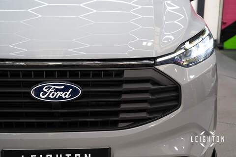 Ford Transit Custom 2.5 320 PHEV 232ps Auto Double Cab L1 - N5611