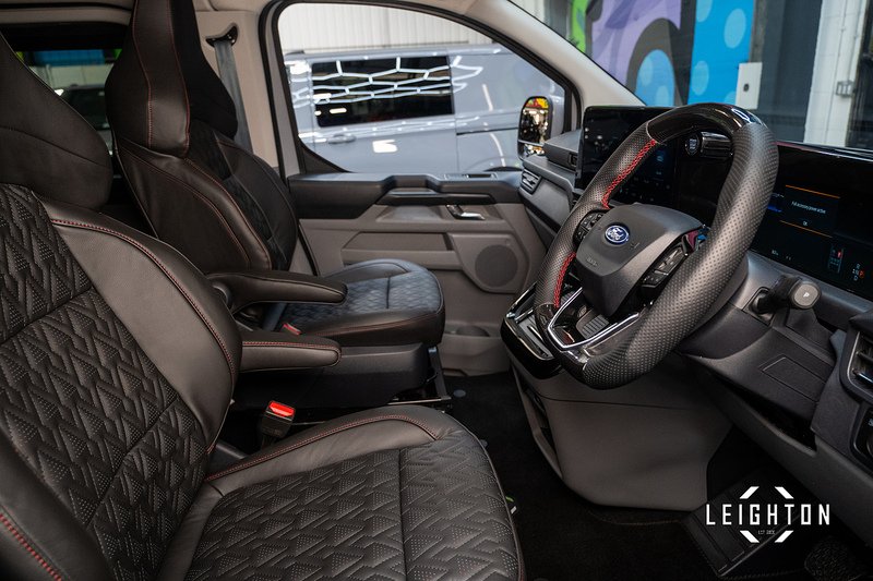 Ford Transit Custom 2.5 320 PHEV 232ps Auto Double Cab L1 - N5611