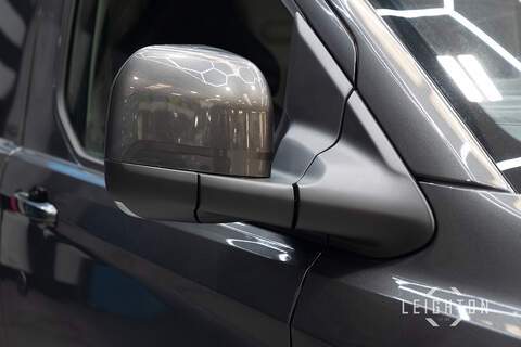 Ford Transit Custom 2.5 320 PHEV 232ps Auto Panel Van L1 - N5612