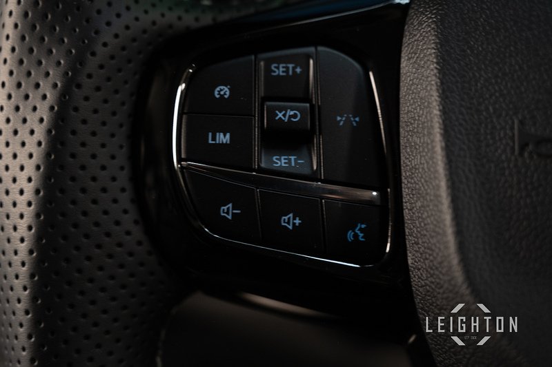 Ford Transit Custom 2.5 320 PHEV 232ps Auto Panel Van L1 - N5612