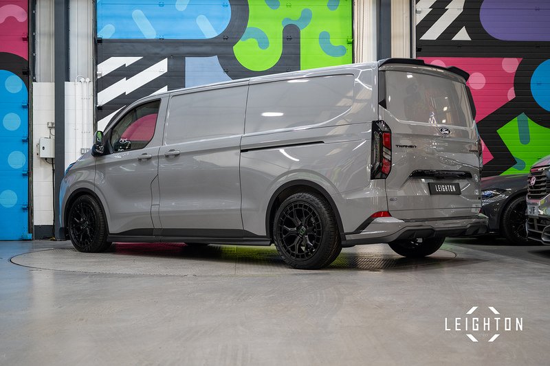Ford Transit Custom 2.5 320 PHEV 232ps Auto Panel Van L2 - N5614