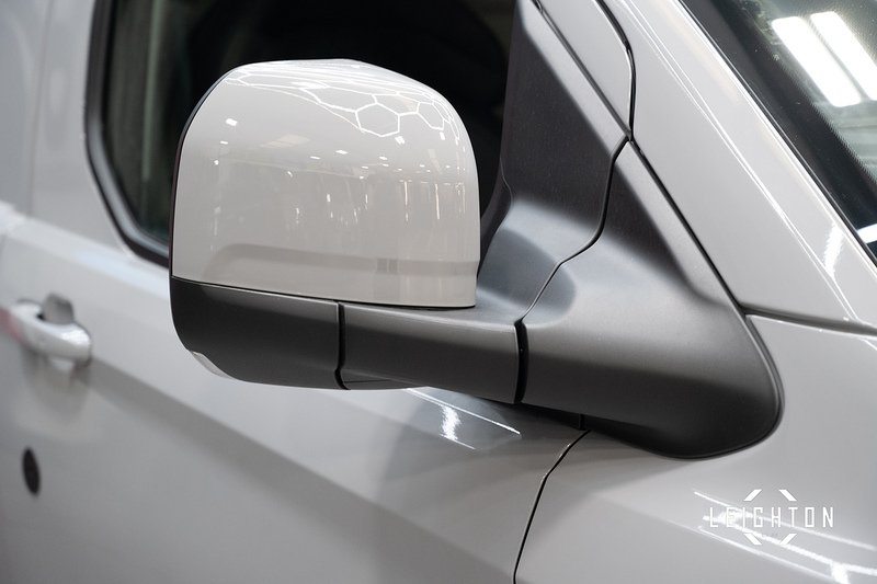 Ford Transit Custom 2.5 320 PHEV 232ps Auto Panel Van L2 - N5614