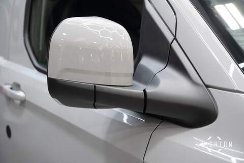 Ford Transit Custom 2.5 320 PHEV 232ps Auto Panel Van L2 - N5614