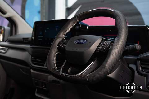 Ford Transit Custom 2.5 320 PHEV 232ps Auto Panel Van L2 - N5614