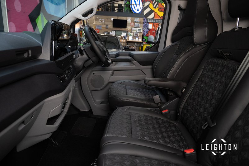 Ford Transit Custom 2.5 320 PHEV 232ps Auto Panel Van L2 - N5614