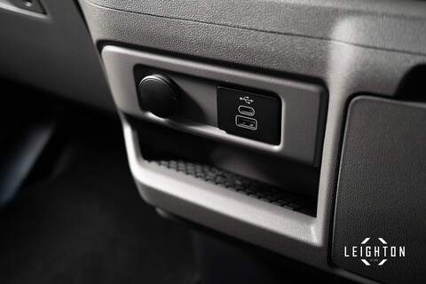 Ford Transit Custom 2.5 320 PHEV 232ps Auto Panel Van L2 - N5614