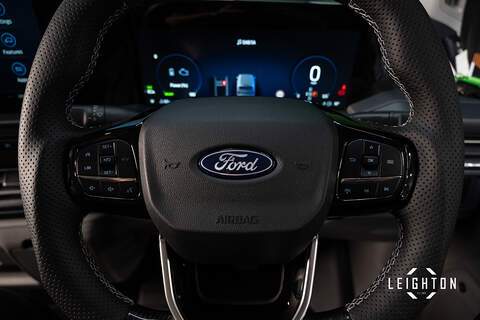 Ford Transit Custom 2.5 320 PHEV 232ps Auto Panel Van L2 - N5614
