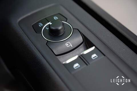 Ford Transit Custom 2.5 320 PHEV 232ps Auto Panel Van L2 - N5614