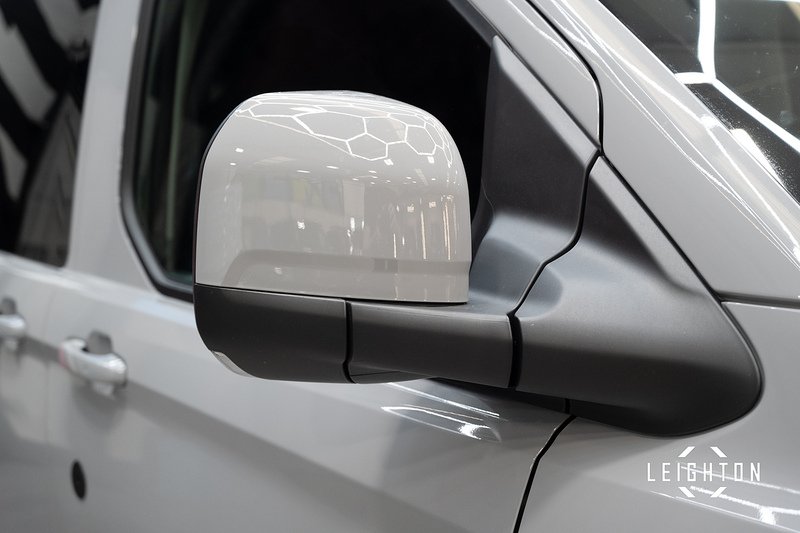 Ford Transit Custom 2.5 320 PHEV 232ps Auto Double Cab L1 - N5615