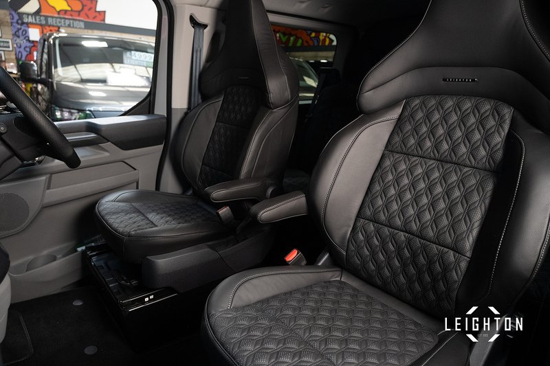 Ford Transit Custom 2.5 320 PHEV 232ps Auto Double Cab L1 - N5615