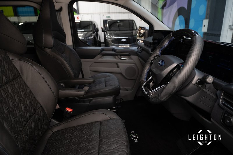 Ford Transit Custom 2.5 320 PHEV 233ps Auto Double Cab L1 - N5616